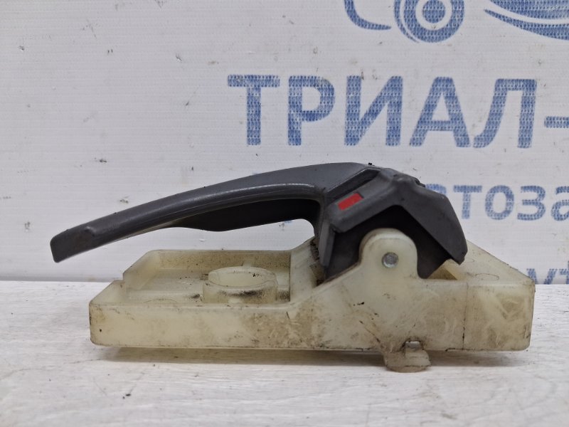 Ручка двери внутренняя левая Tucson 2004-2009 JM 2.0 diesel D4EA
