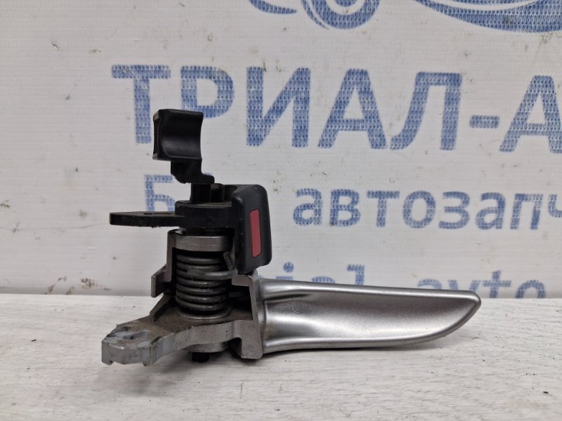 Ручка двери внутренняя правая 3 2003-2009 BK 1.6 бензин Z6