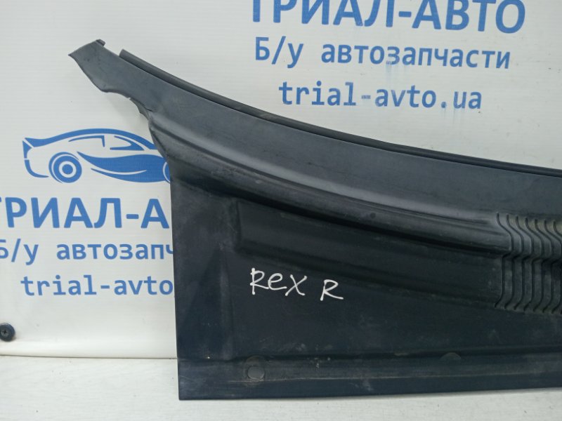 Дефлектор дворников правый Rexton 2006-2012 Y250 2.7 D27DT