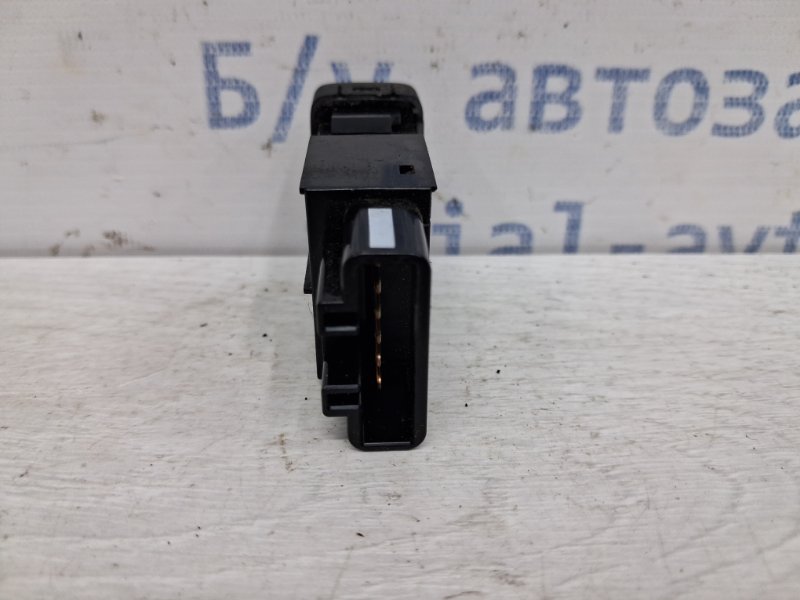 Кнопка подогрева правая Prado 2002-2009 J120 4.0 1GR-FE