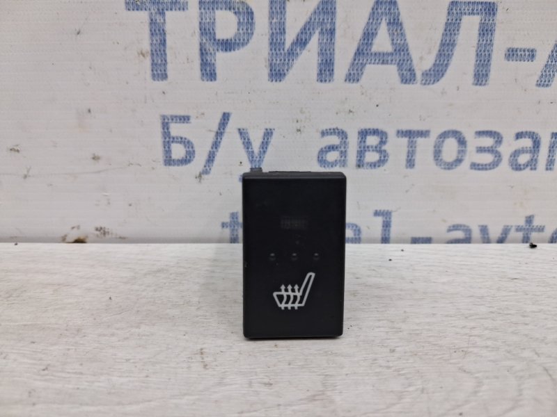 Кнопка подогрева Mazda 3 2003-2009 BK 1.6 бензин Z6 bp4l66420 Б/У