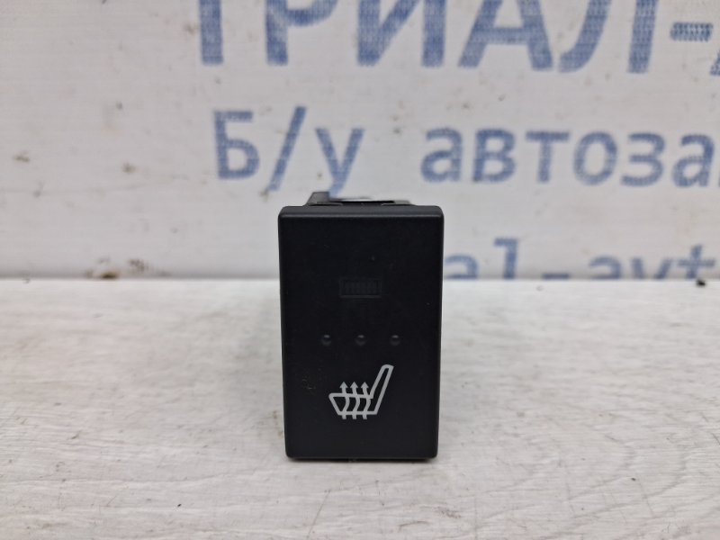 Кнопка подогрева Mazda 3 2003-2009 BK 1.6 бензин Z6 bp4k66420 Б/У