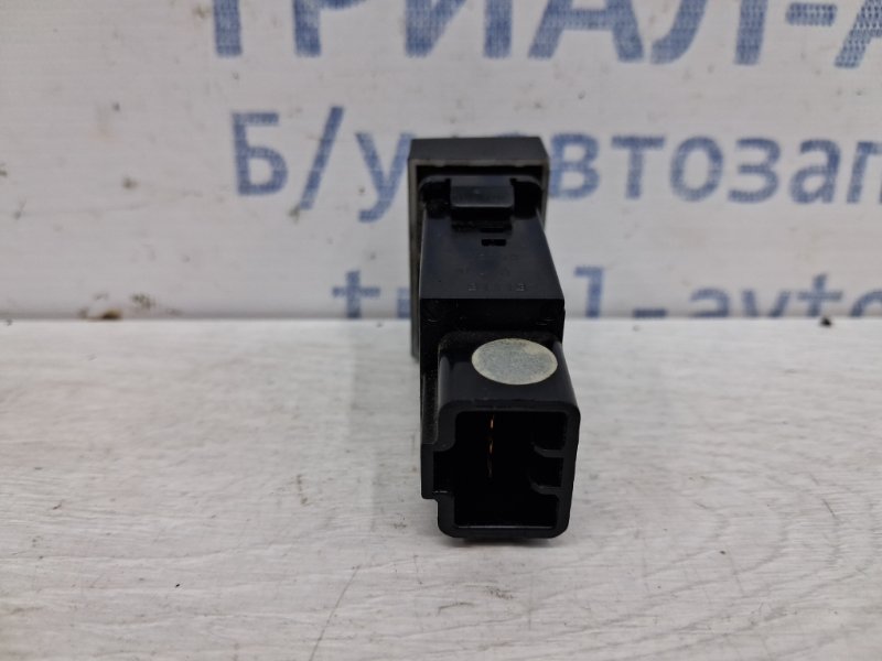 Кнопка подогрева правая Sorento 2002-2011 BL 2.5 diesel D4CB