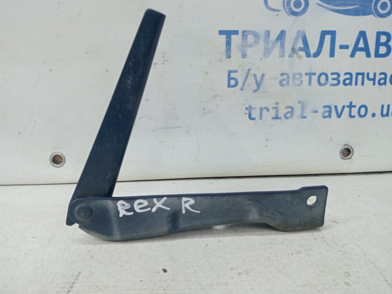 Петля капота правая SsangYong Rexton 2006-2012 Y250 2.7 D27DT 6182008001 Б/У