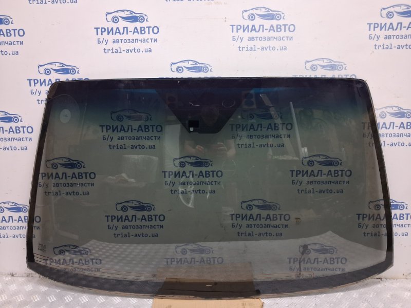 Стекло лобовое SsangYong Rexton 2006-2012 Y250 2.7 D27DT 7911008B00 Б/У