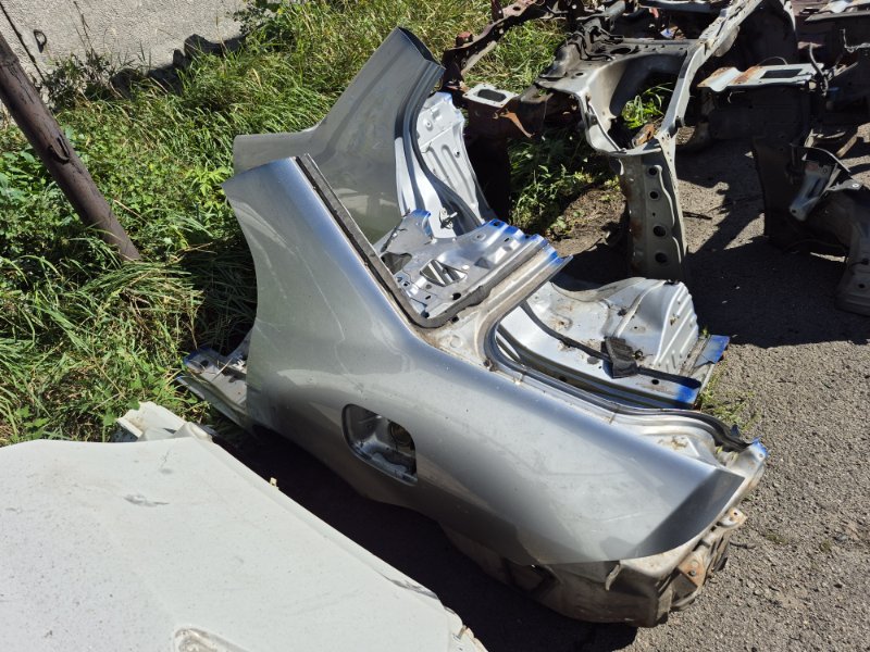Четверть автомобиля задняя левая Mitsubishi Lancer 2003-2009 9 1.6 бензин 4G18 MR981627 Б/У
