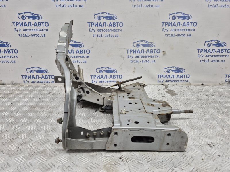 Лонжерон передний левый Q50 2013- V37 2.2 diesel OM651