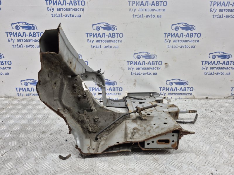 Лонжерон передний правый Q50 2013- V37 2.2 diesel OM651