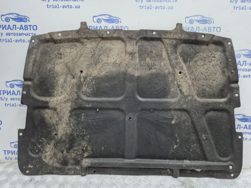 Обшивка капота SsangYong Rexton 2006-2012 Y250 2.7 D27DT 7116108B00 Б/У