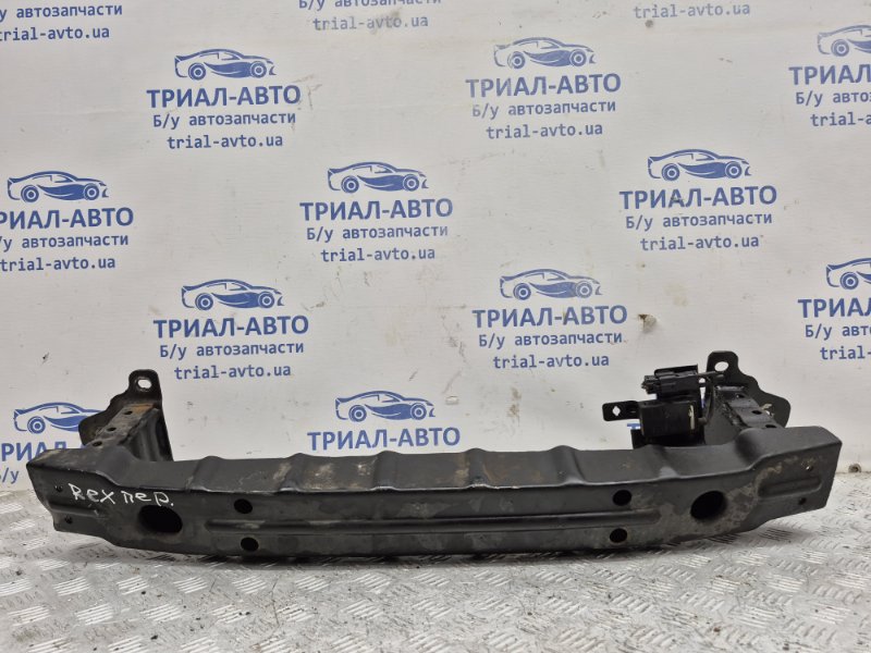 Усилитель бампера передний SsangYong Rexton 2006-2012 Y250 2.7 D27DT 7875008B00 Б/У