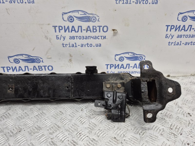 Усилитель бампера передний Rexton 2006-2012 Y250 2.7 D27DT