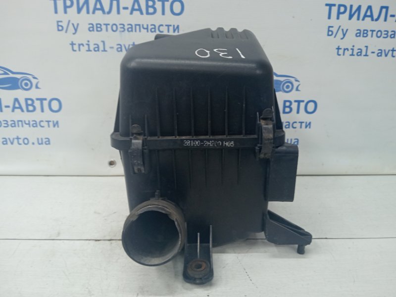 Корпус воздушного фильтра Hyundai I30 FD 1.6 diesel D4FB