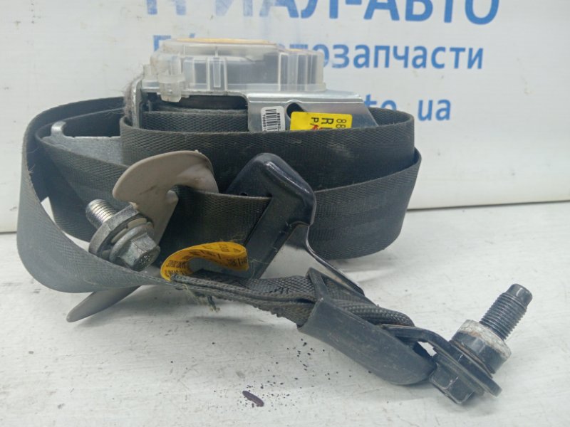 Ремень безопасности передний правый Hyundai I30 2007-2012 FD 1.6 diesel D4FB 888202L700WK Б/У
