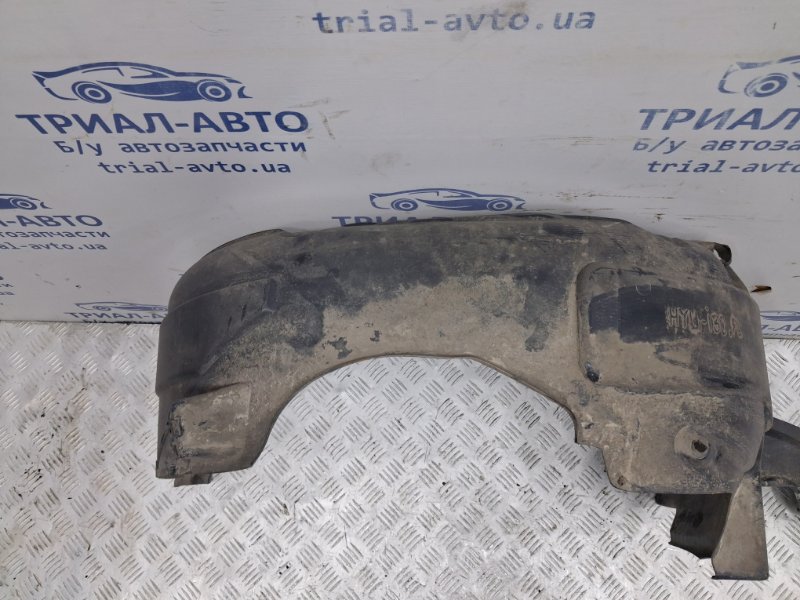Подкрылок передний левый Hyundai I30 FD 1.6 diesel D4FB