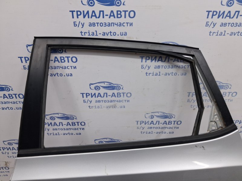 Дверь задняя левая I30 2007-2012 FD 1.6 diesel D4FB