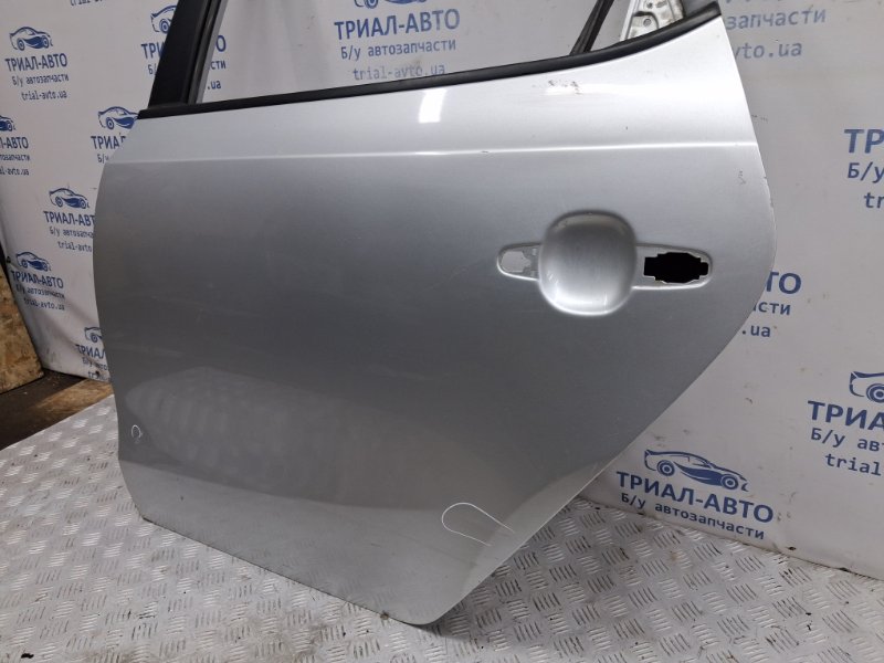 Дверь задняя левая I30 2007-2012 FD 1.6 diesel D4FB