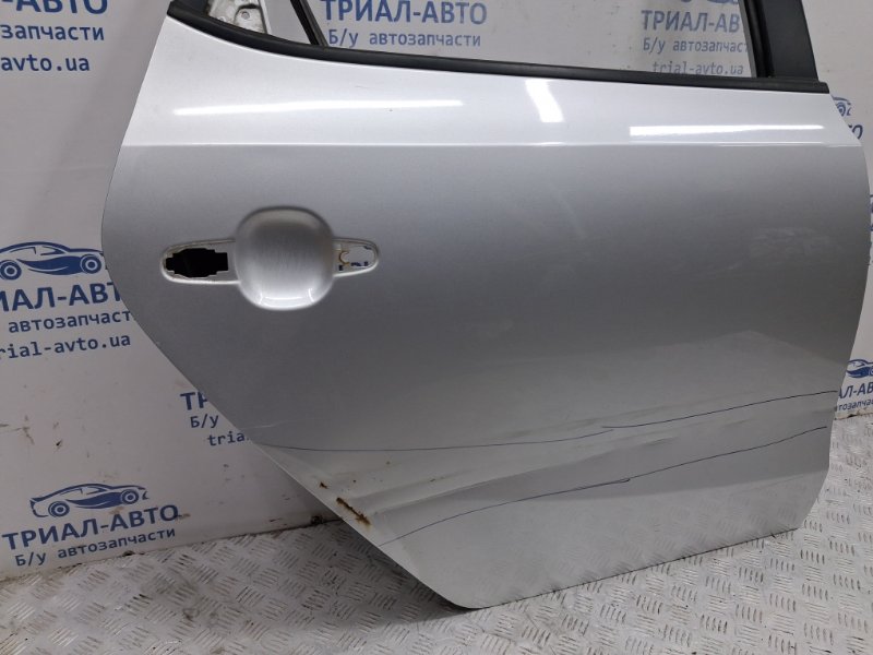 Дверь задняя правая Hyundai I30 FD 1.6 diesel D4FB
