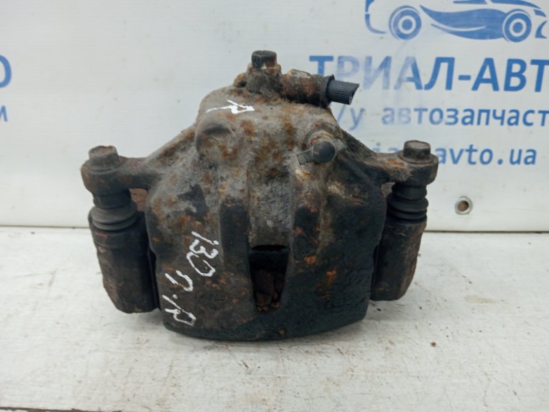 Суппорт передний правый Hyundai I30 2007-2012 FD 1.6 diesel D4FB 581901HA00 Б/У