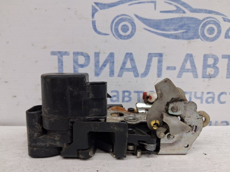 Замок двери передний левый SsangYong Rexton Y250 2.7 D27DT