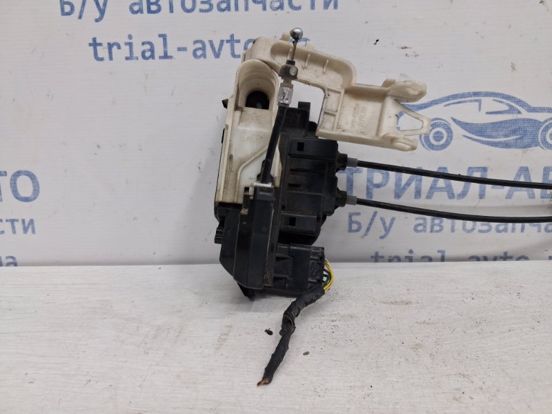 Замок двери передний правый I30 2007-2012 FD 1.6 diesel D4FB