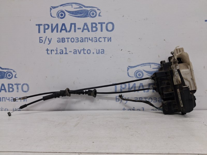Замок двери передний левый Hyundai I30 2007-2012 FD 1.6 diesel D4FB 813102L020 Б/У