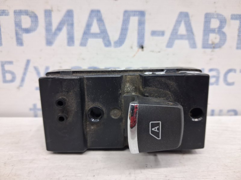 Кнопка стеклоподъемника Q50 2013- V37 2.2 diesel OM651