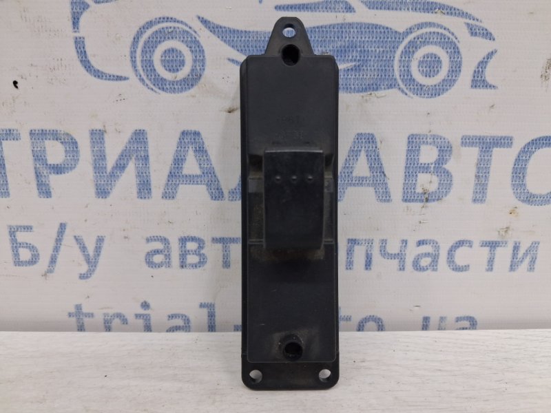 Кнопка стеклоподъемника 3 2003-2009 BK 1.6 бензин Z6