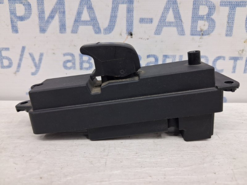 Кнопка стеклоподъемника Mazda 3 2003-2009 BK 1.6 бензин Z6 BS3E66380 Б/У