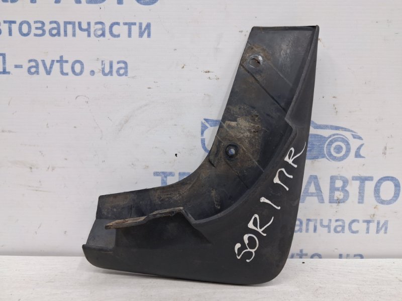 Брызговик передний правый Kia Sorento 2002-2011 BL 2.5 diesel D4CB 868323E010 Б/У