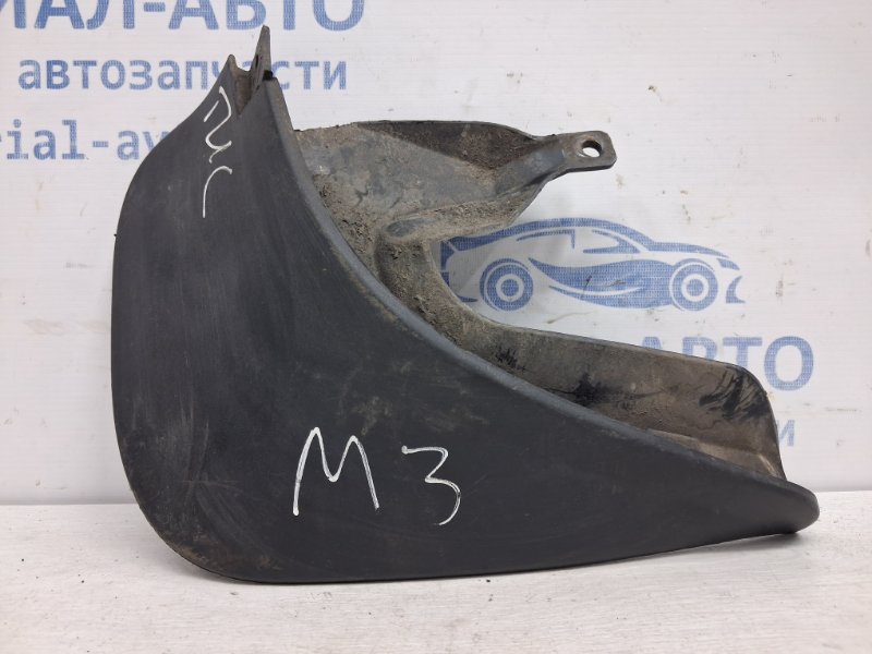 Брызговик задний правый Hyundai Tucson 2004-2009 JM 2.0 diesel D4EA 868422E010 Б/У