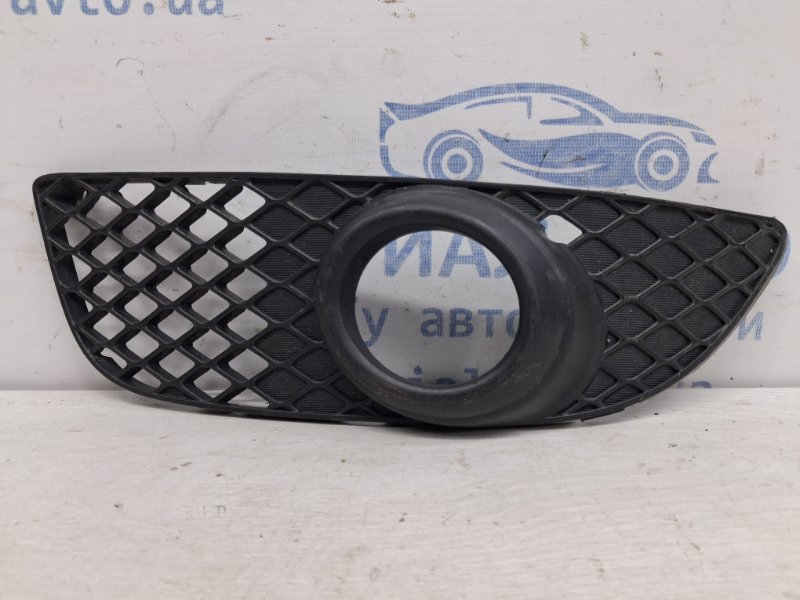 Решетка противотуманки левая Mitsubishi Lancer 2007-2017 10 1.5 бензин 4a91 8321A089 Б/У