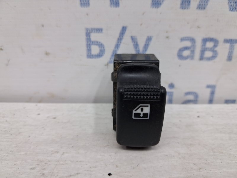 Кнопка стеклоподъемника Tucson 2004-2009 JM 2.0 diesel D4EA