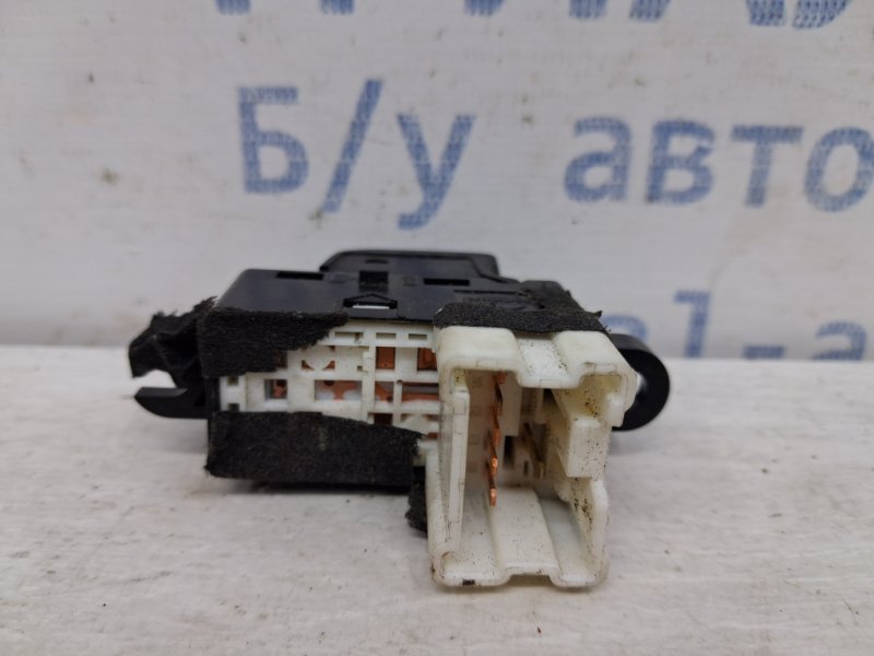 Кнопка стеклоподъемника Subaru Outback BR 2.5 бензин Ej253