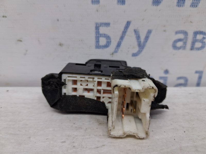 Кнопка стеклоподъемника Subaru Outback BR 2.5 бензин Ej253