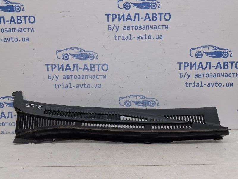 Дефлектор дворников правый Suzuki Grand Vitara 2005-2016 JT 2.0 Бензин J20A 7731165J0 Б/У