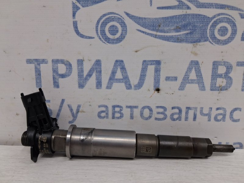 Форсунка топливная Nissan X-Trail 2007-2015 T31 2.0 Diesel M9R 1660000Q0A Б/У