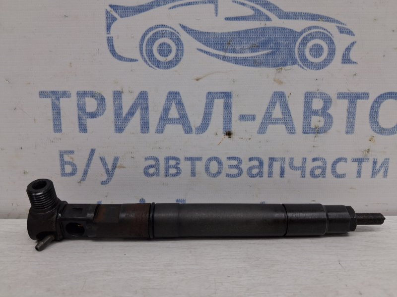 Форсунка топливная SsangYong Korando 2010-2019 C200 2.0 diesel D20Dt 6710170121 Б/У