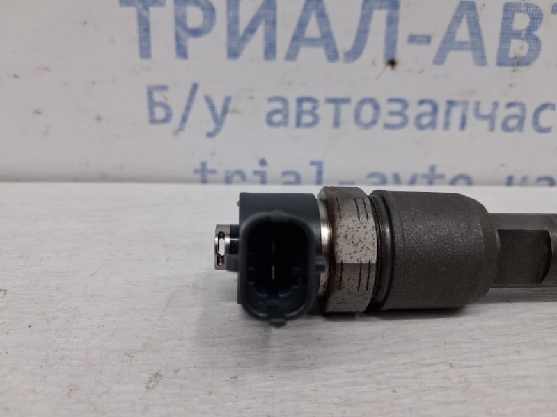 Форсунка топливная Kia Ceed JD 1.6 diesel D4FB