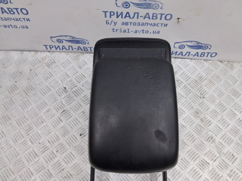 Подлокотник Grand Vitara 2005-2016 JT 2.0 Бензин J20A
