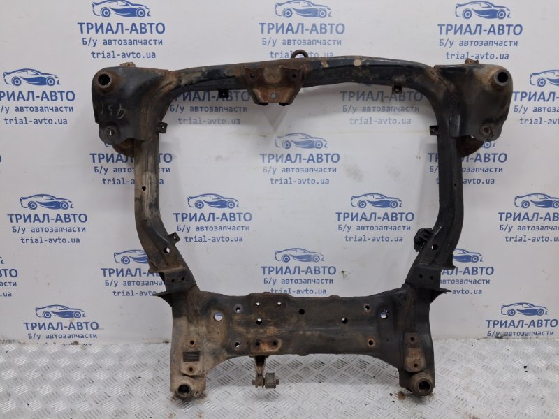 Балка передней подвески Hyundai I30 2007-2012 FD 1.6 diesel D4FB 624052L020 Б/У