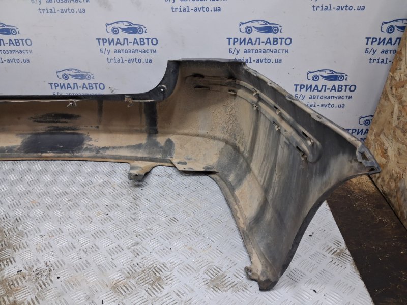 Бампер задний Avensis 2002-2010 T25 1.8 бензин 1ZZFE