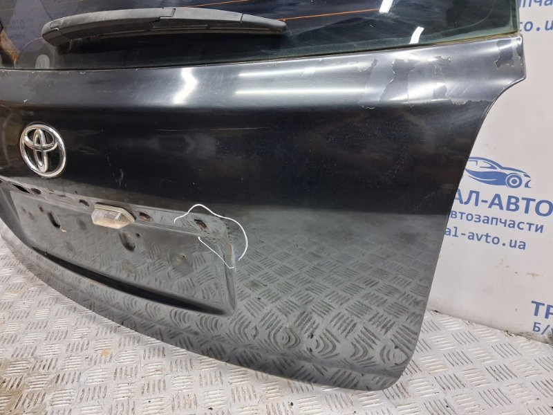 Крышка багажника Avensis 2002-2010 T25 1.8 бензин 1ZZFE