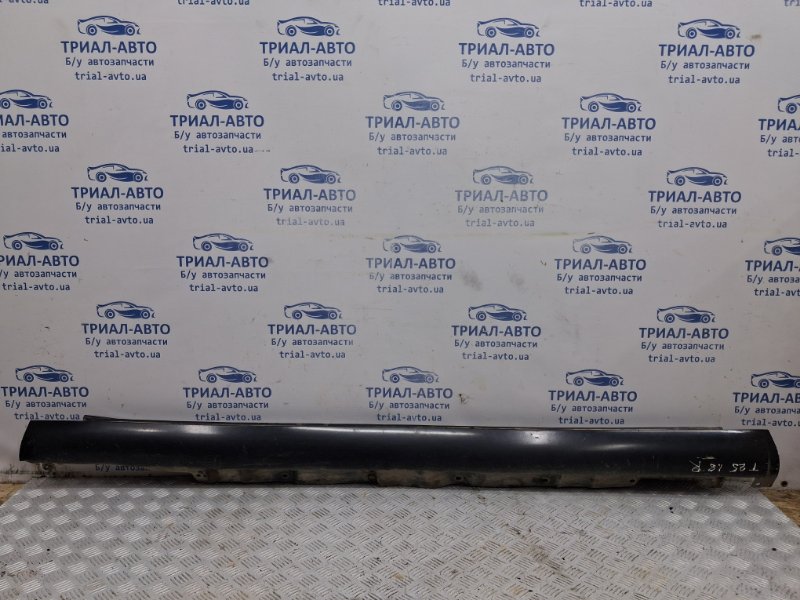 Накладка порога внешняя правая Toyota Avensis 2002-2010 T25 1.8 бензин 1ZZFE 7585105901 Б/У