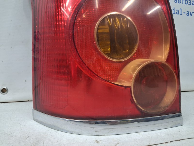 Фонарь задний внешний левый Avensis 2002-2010 T25 1.8 бензин 1ZZFE