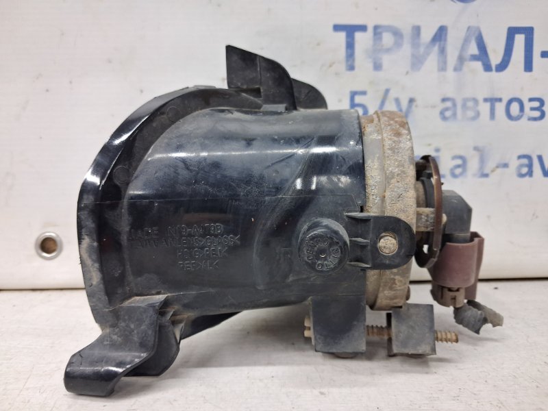 Фара противотуманная правая Toyota Avensis T25 1.8 бензин 1ZZFE