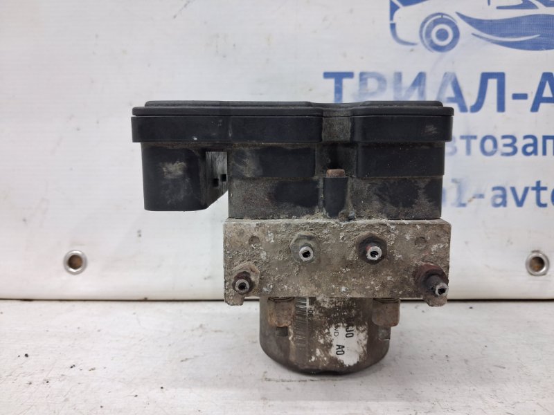 Блок abs Suzuki Grand Vitara 2005-2016 JT 2.0 Бензин J20A 5611064JC2 Б/У