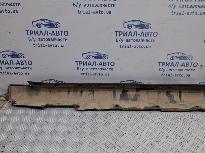 Накладка порога внешняя левая Avensis 2002-2010 T25 1.8 бензин 1ZZFE