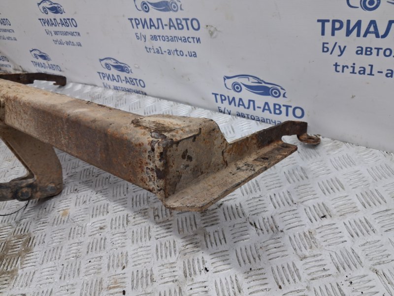 Фаркоп Toyota Avensis T25 1.8 бензин 1ZZFE