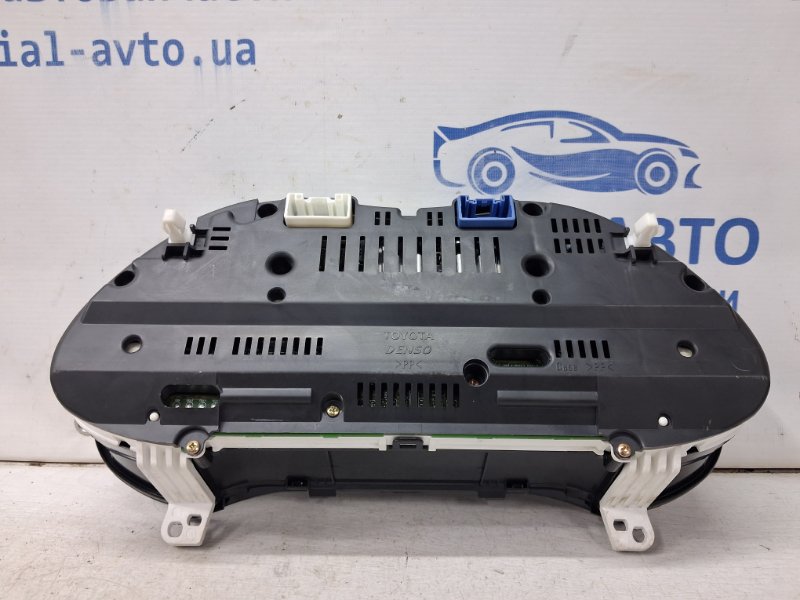 Приборная панель Avensis 2002-2010 T25 1.8 бензин 1ZZFE