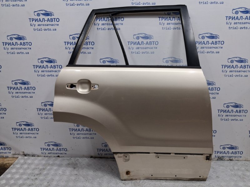 Дверь задняя правая Suzuki Grand Vitara 2005-2016 JT 2.0 Бензин J20A 6800365832 Б/У